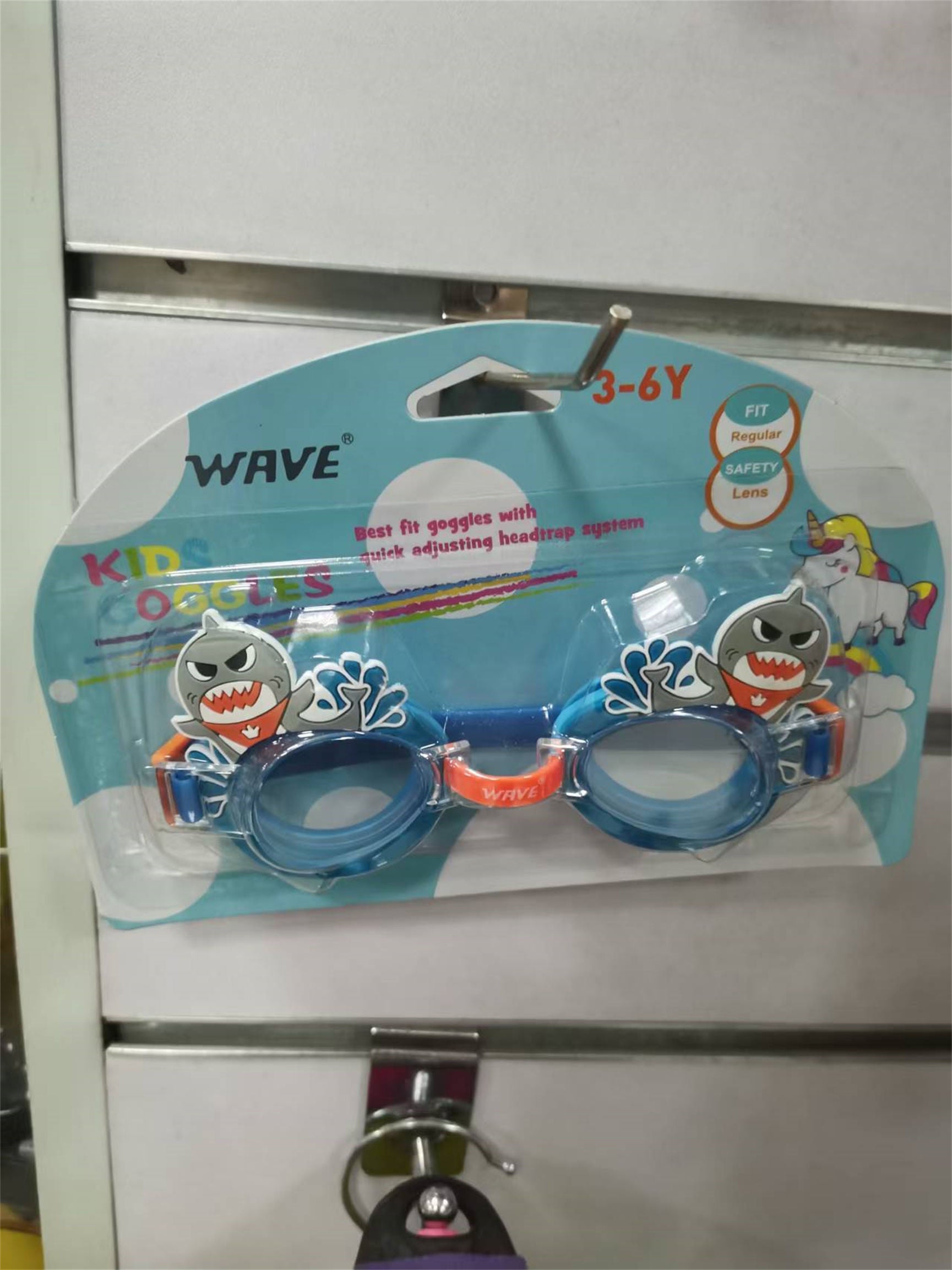 safety goggles for swimming